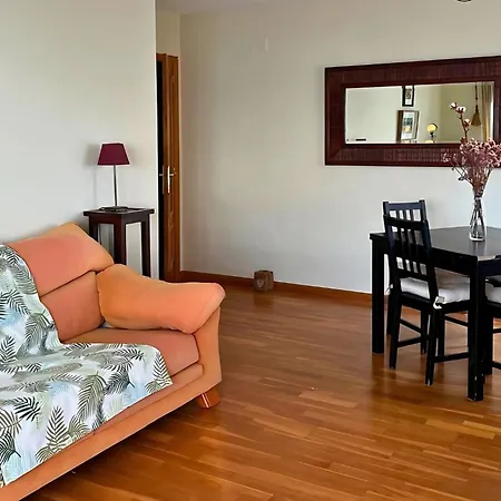 Flat With Swimming Pool And Parking Playa Mutxavista In Apartment *
